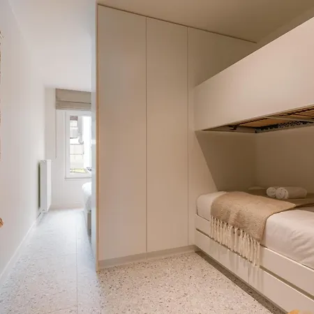 Huswell - Elegant And Stylish Retreat With Sea View * Ostenda